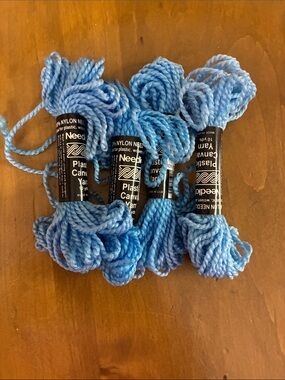 4 10 yard plastic canvas yarns blue
